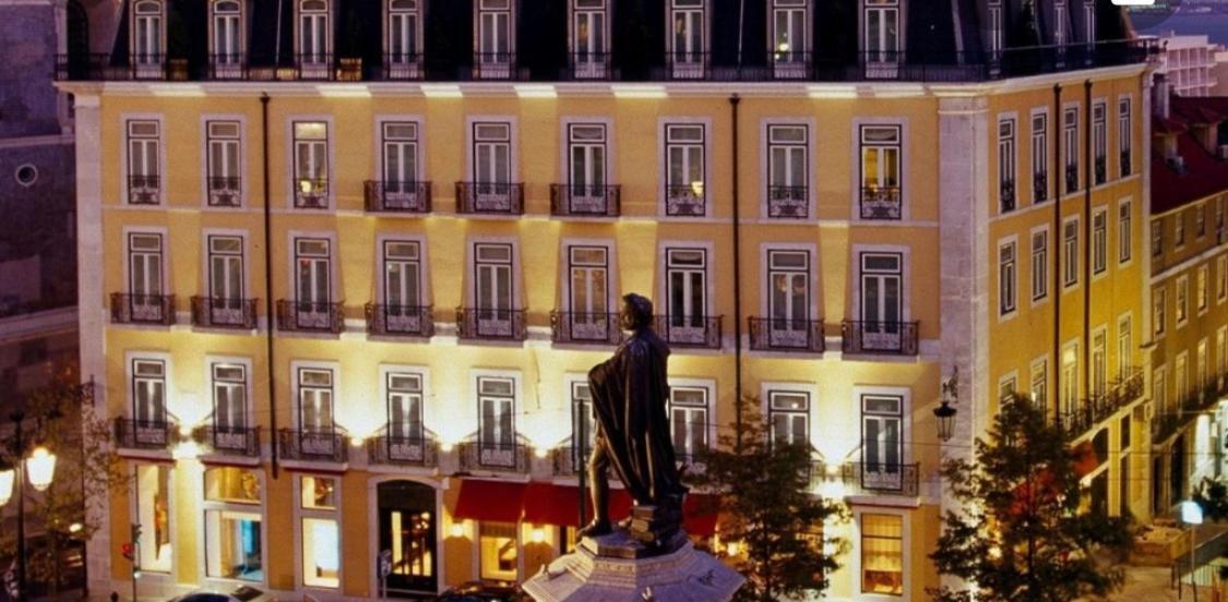 Love Inn Bairro Alto 4 Lisbon Exterior photo